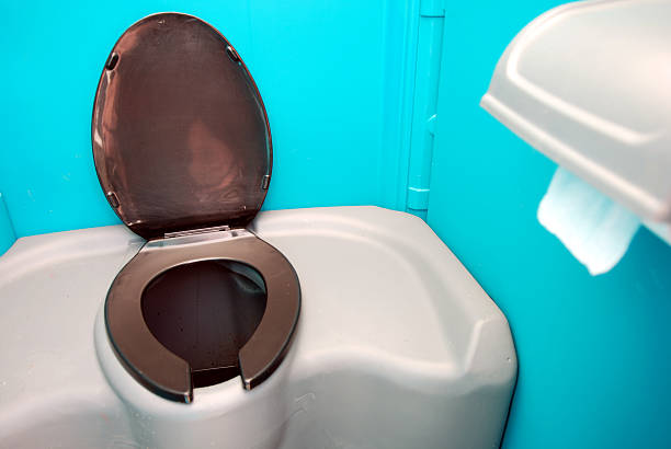 Best Portable restroom trailer rental  in Toledo, OH