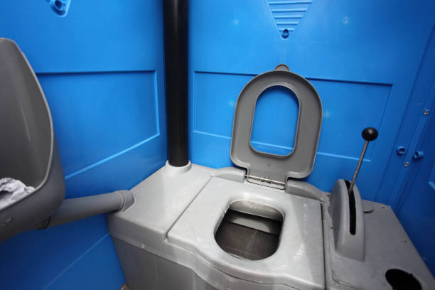 Best Portable restroom trailer rental  in Toledo, OH